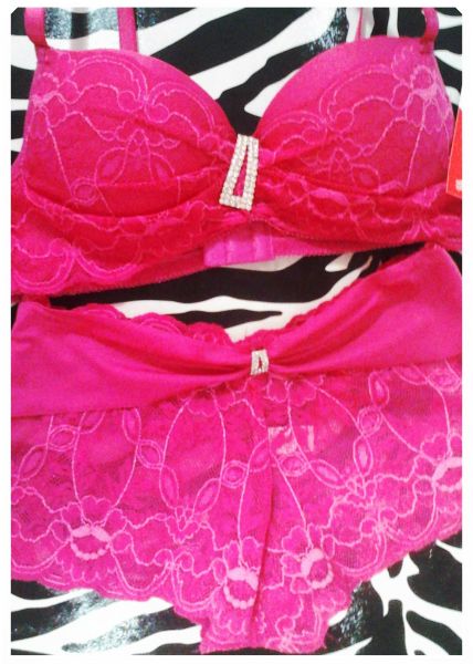 CONJUNTO KEZIA